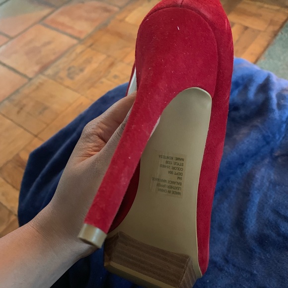 Shoes - Picture 8 of 8